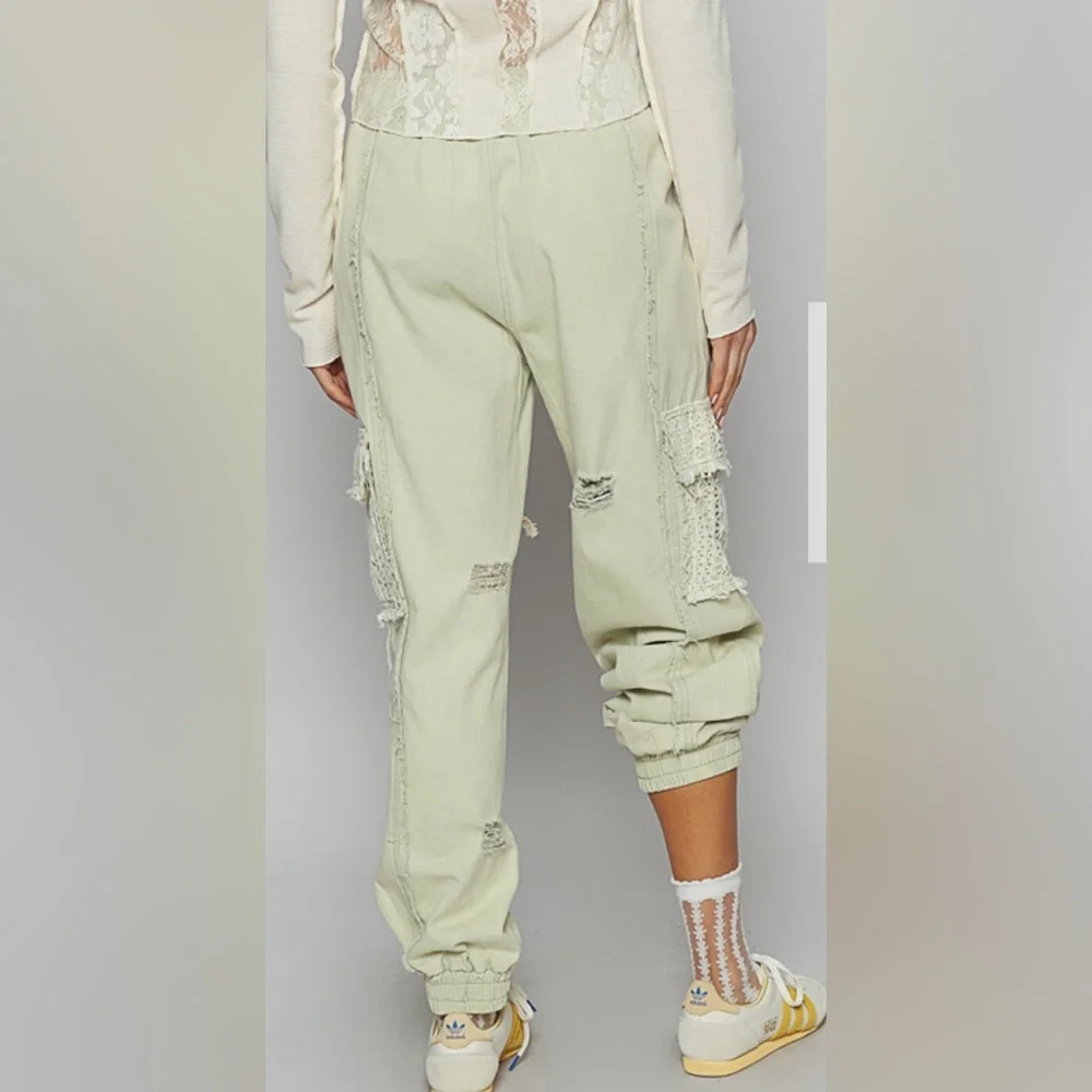 Pol Women's Pistachio Colored Cargo Jogger Pants